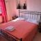 Bright double room at the Casa delle Volte