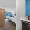 Holiday Inn Express Destin E - Commons Mall Area by IHG