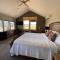 SkyRidge Inn