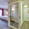 Hampton Inn Boston-Norwood