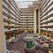 Embassy Suites by Hilton Kansas City International Airport - Kansas City