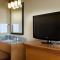 Embassy Suites by Hilton Kansas City International Airport