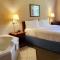 Magnuson Hotel West Liberty