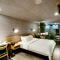 Huwei Hotel