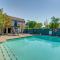 Dallas Vacation Rental Condo with Community Pool! - Dallas