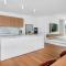 Luxe Paradise with sweeping Ocean Views & Pool - Kingscliff