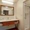 Hampton Inn & Suites Charleston Airport