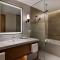 DoubleTree by Hilton Sharjah Waterfront Hotel And Residences