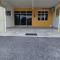 Homestay Bajet di Taman Koperat Putera Bukit Kluang, Terengganu