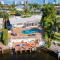 Adorable house with Amazing water front of canal - Pompano Beach