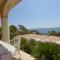 Charming villa with sea views and direct access to the sea in Fontane Bianche