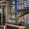 Luxury Loft in the CBD with Outdoor Living