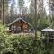 Cottage with Hot tub and Sauna - Uurainen