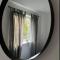 Cozy 2bed apartment w/ parking