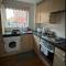 Cozy 2bed apartment w/ parking