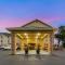 Comfort Inn & Suites Redwood Country