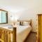 Less Than 1 Mi to Lake Wallenpaupack Poconos Cabin Rental