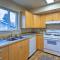 Anacortes Condo - Walk to Town, Marina, and Bay!
