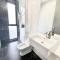 Beacon Executive Suites #Minimalist #SkyPool #Georgetown #6pax #2BR 2bath #3 Queen #Quality well maintained #Private host - George Town