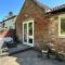 Leafy lodge in Lytham - Moss Side