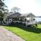 Le Duc on the Lake - Cozy waterfront Cottage - Saint-André-Avellin