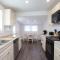 Bright, Immaculate and Cozy Coastal Cottage in Ozona