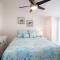 Bright, Immaculate and Cozy Coastal Cottage in Ozona