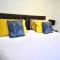 Seaside Flat, Contractors, Family, Business, Parking