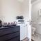 Spacious sleeps 3 Ensuite Room In twickenham TW7 - Isleworth