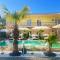 Beach Hotel