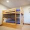 The Ridge: A Modern Cabin The Ridge: A Modern Cabin