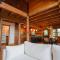 The Ridge: A Modern Cabin - Bostic