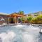 Farmhouse style Home- near Hollywood Beach/ Hot Tub!
