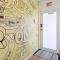 Farmhouse style Home- near Hollywood Beach/ Hot Tub!
