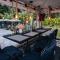 Villa with Outdoor Sauna, Outdoor Bar and Pergola with games - Miami