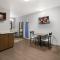 HomeTowne Studios by Red Roof Orange, TX - أورانج HomeTowne Studios by Red Roof Orange, TX - أورانج