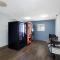 HomeTowne Studios by Red Roof Orange, TX - أورانج HomeTowne Studios by Red Roof Orange, TX - أورانج