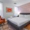 The Stairway Suites - Convention Center