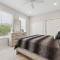 Spacious 3Bedroom Duplex with Rooftop Deck! - واشنطن