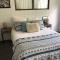 Waikaraka Beach, spacious & very comfortable