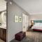 Hampton Inn Brooklyn Park
