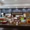 Hampton Inn Oak Grove Fort Campbell