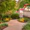 Aurora Park Cottages