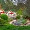 Aurora Park Cottages