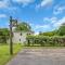 Hot Tub - Fire Pit - Fast Wi-Fi - Pet Friendly - Wine Country Escape