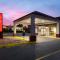 Red Roof Inn & Suites Statesboro - University - Statesboro