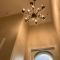 Pineapple House, Romantic 3 Bed 2 Bath Apt, Sleeps 6! Private Balcony! City Center! FREE Parking!