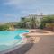 Beautiful Il Giardino degli Oleandri one bedroom sleeps two num0850