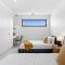 Iluka on the Avenue- 3 bedroom, 2 bathroom. Brand new. 150m walk to shops