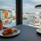 Stunning Marina View - Brand New - City Center